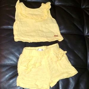 Tahari 2 piece Outfit